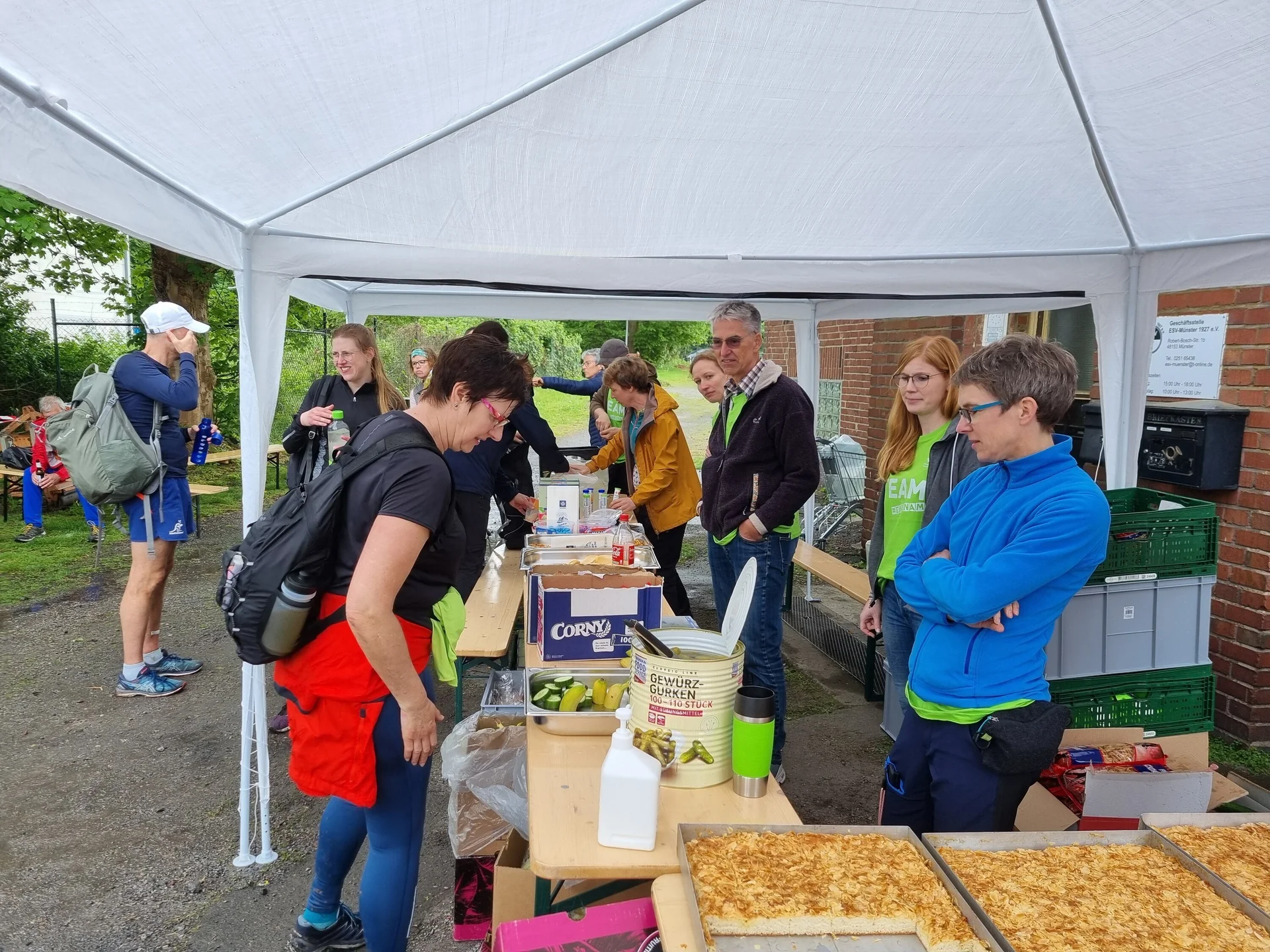 Helfer beim MünsterMarsch | © DAV Münster