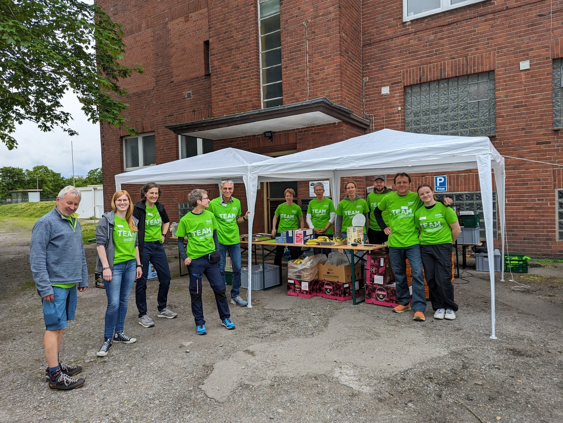 Helfer beim MünsterMarsch | © DAV Münster