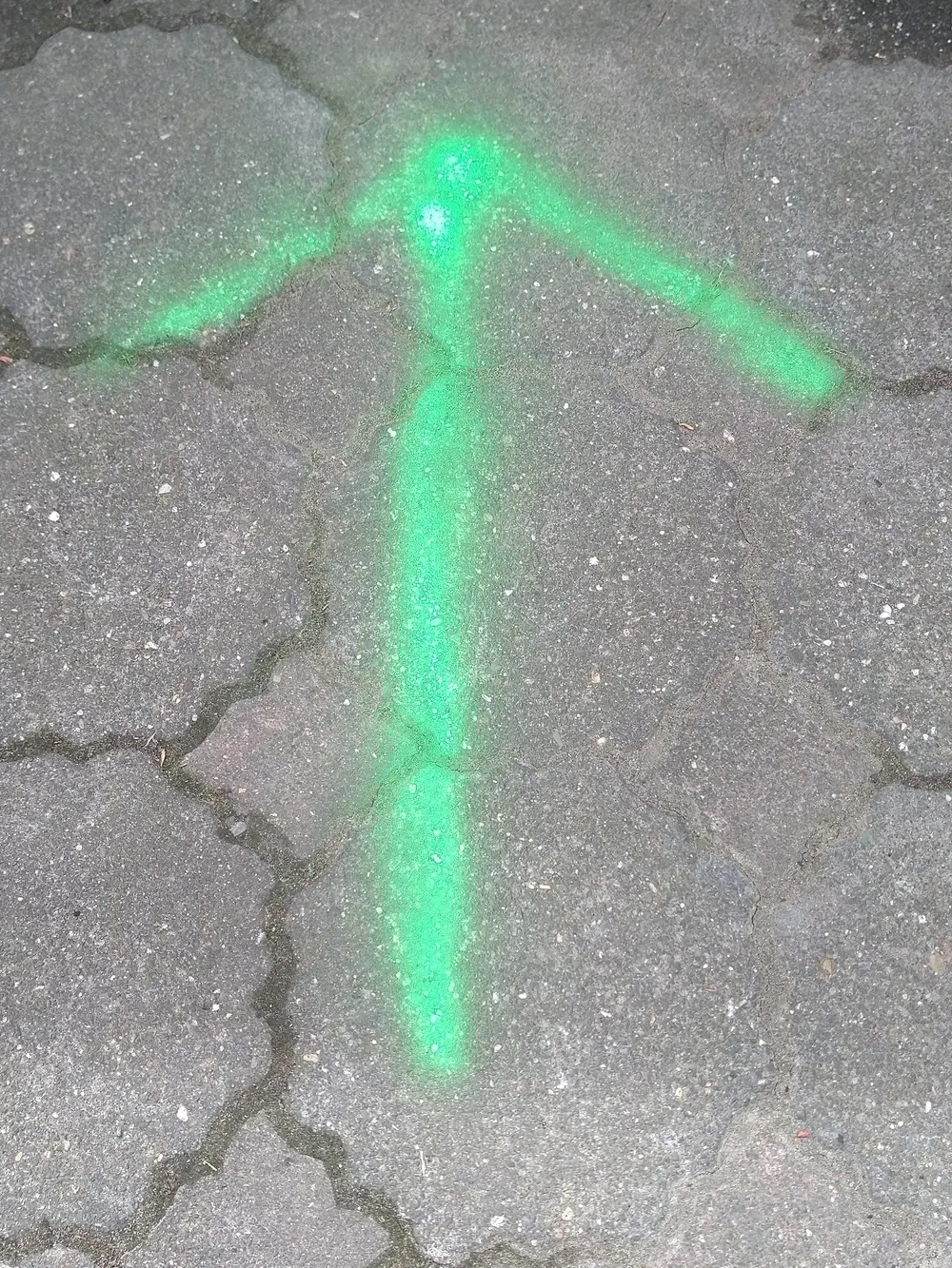 Grüner Pfeil zur Streckenmarkierung | © DAV Münster