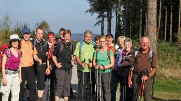 Wanderung im Sommer durch die Gruppe Berg rauf und Berg runter | © DAV Münster